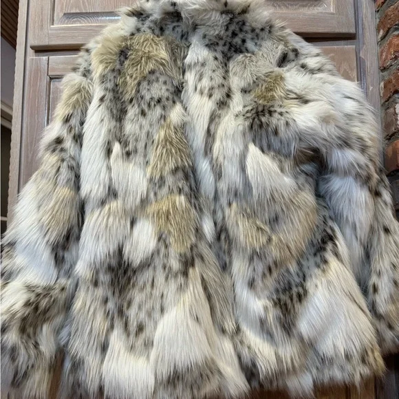 Anthropology, Pilcro Faux Fur Teddy Jacket - Cream and Brown - Picture 2 of 15